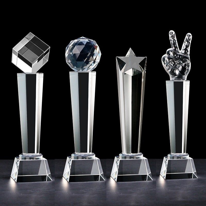 Crystal Trophy New - 14